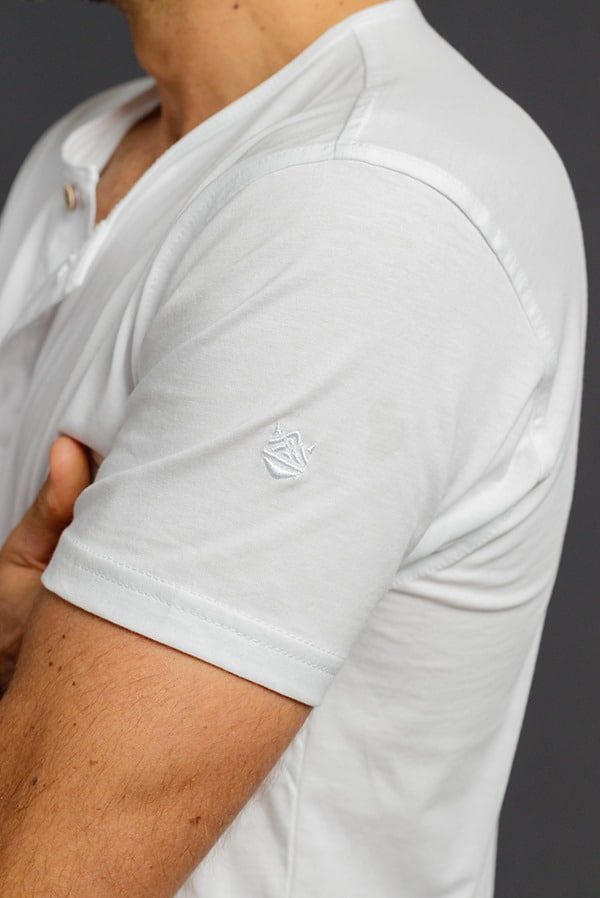 Camisetas con Botones