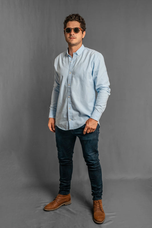Camisa oxford celeste hombre Luck & Load algodón premium clásica Colombia	