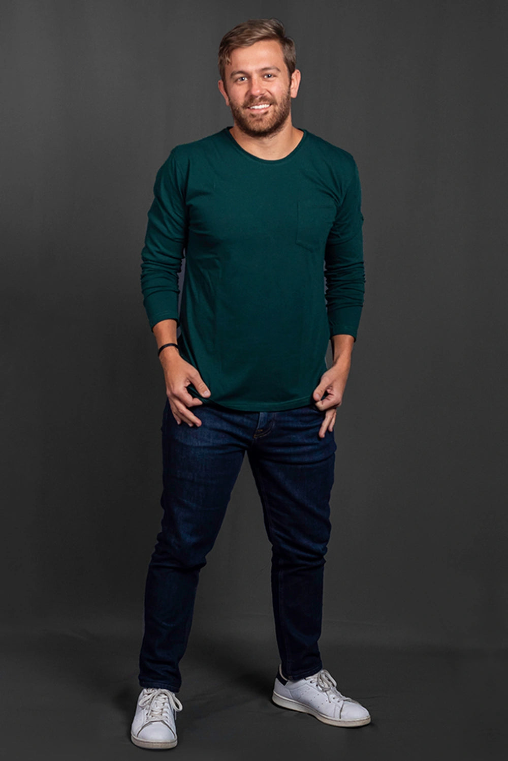 Camiseta manga larga verde pino para hombre, básica premium Colombia	