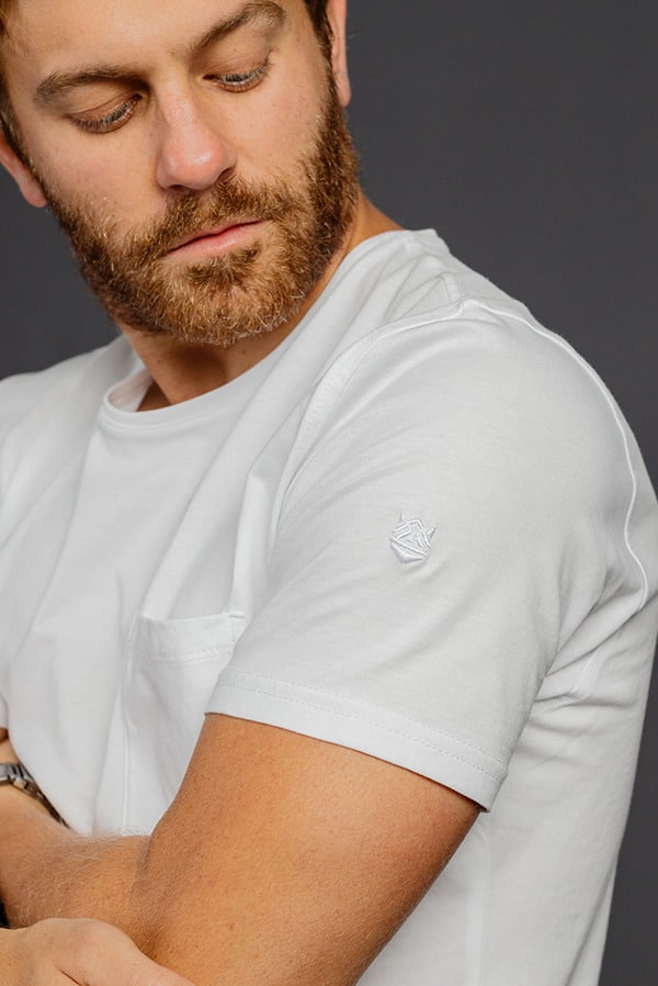 Camisetas Cuello Redondo con Bolsillo